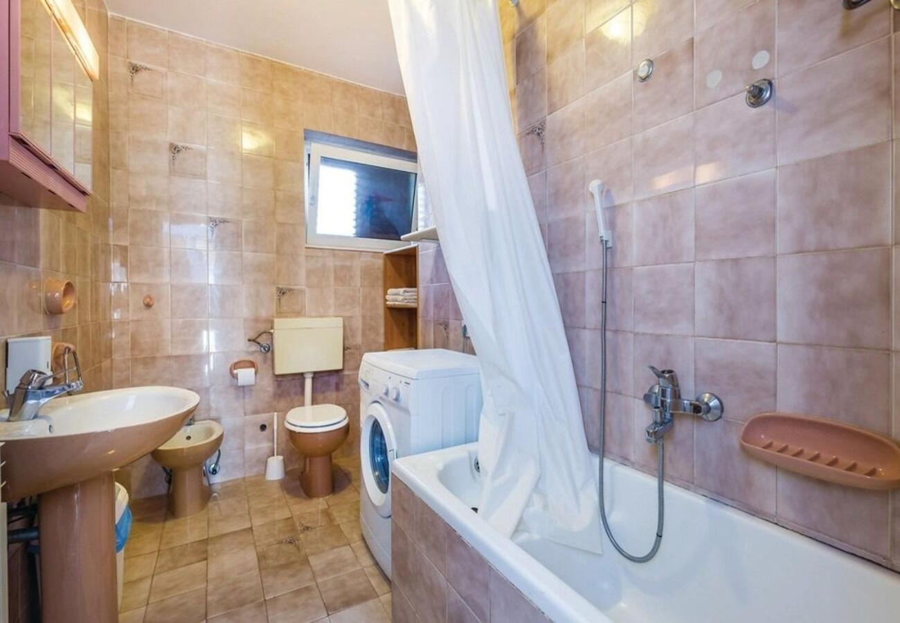 Apartment Dari Laurana Esterno foto