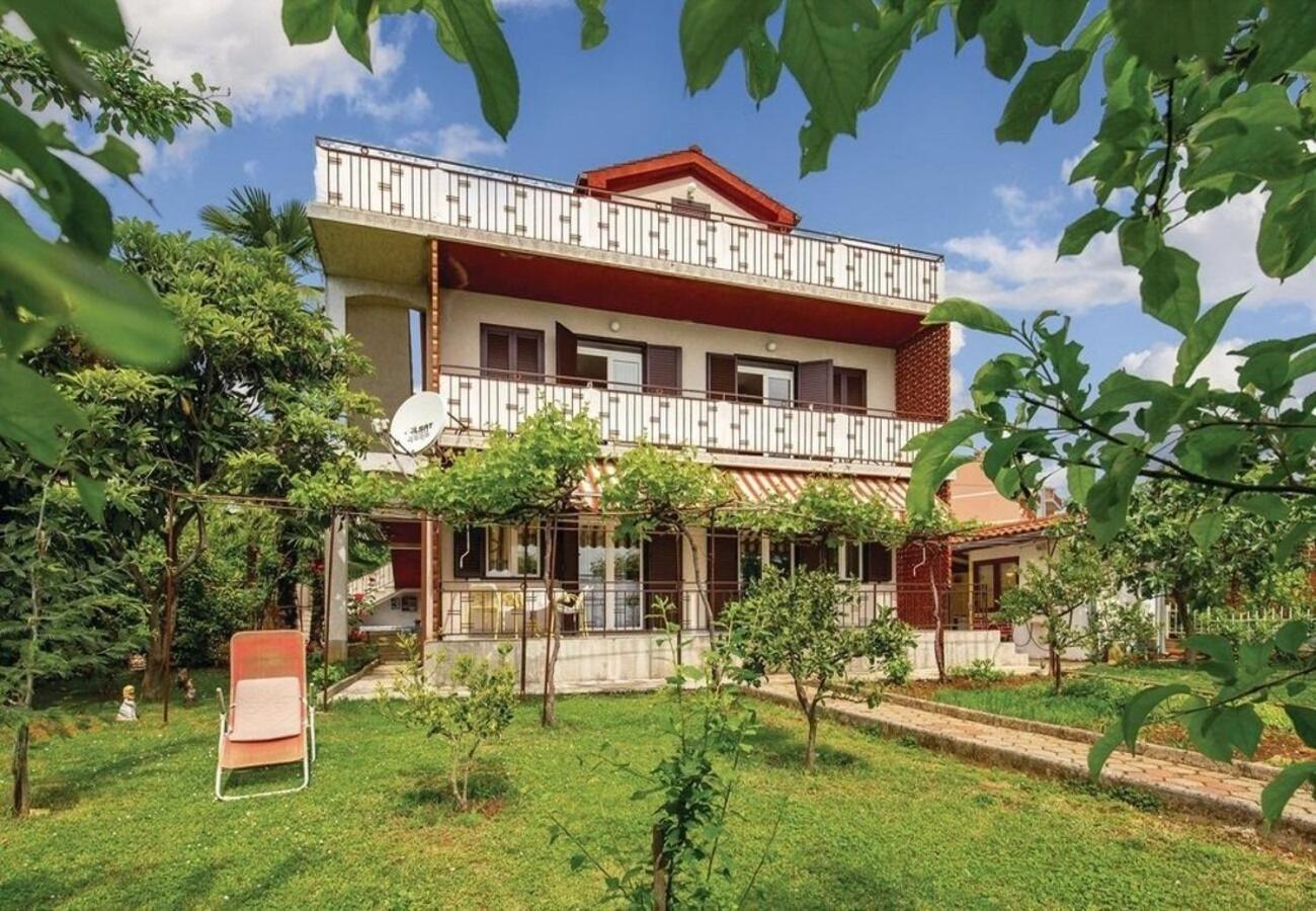Apartment Dari Laurana Esterno foto